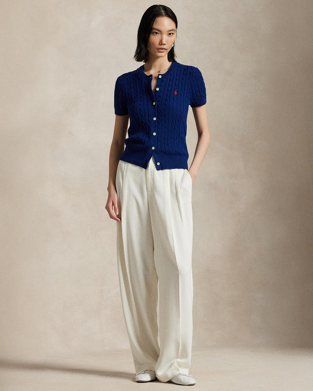 Kurzarm-Strickjacke aus Baumwolle mit Zopfmuster