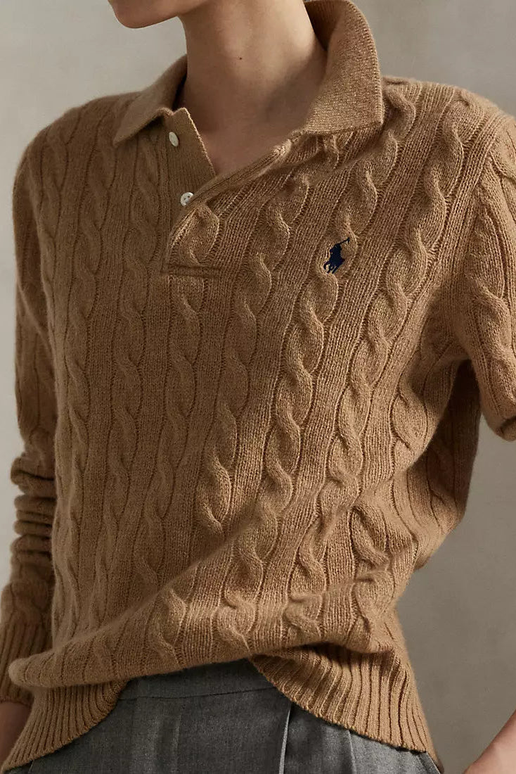 Polopullover aus Wolle-Kaschmir mit Zopfmuster