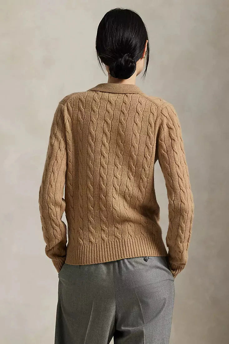 Polopullover aus Wolle-Kaschmir mit Zopfmuster