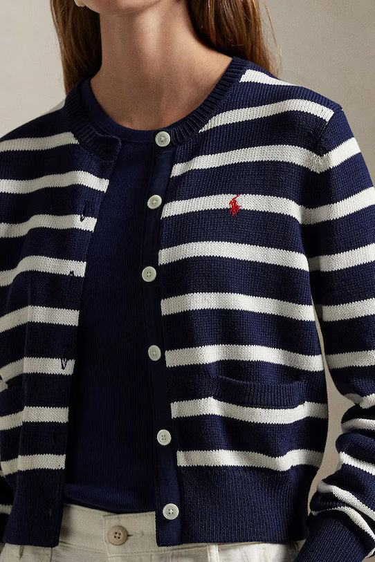 Gestreifte Baumwollstrickjacke mit Zopfmuster